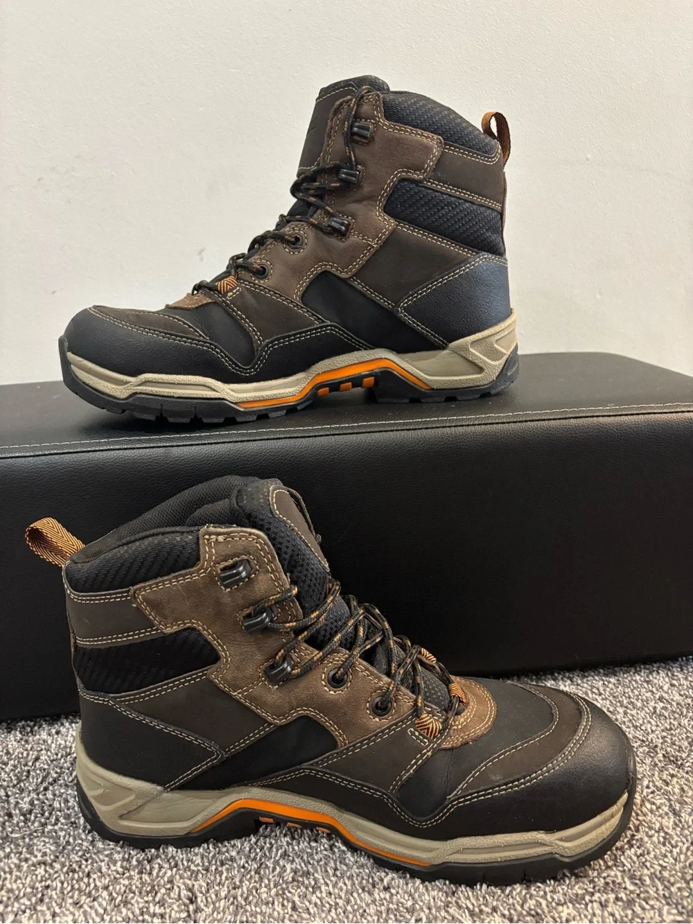 Danner Field Ranger Men's Brown leather Work Hiker Boots with Orange Accents EUC